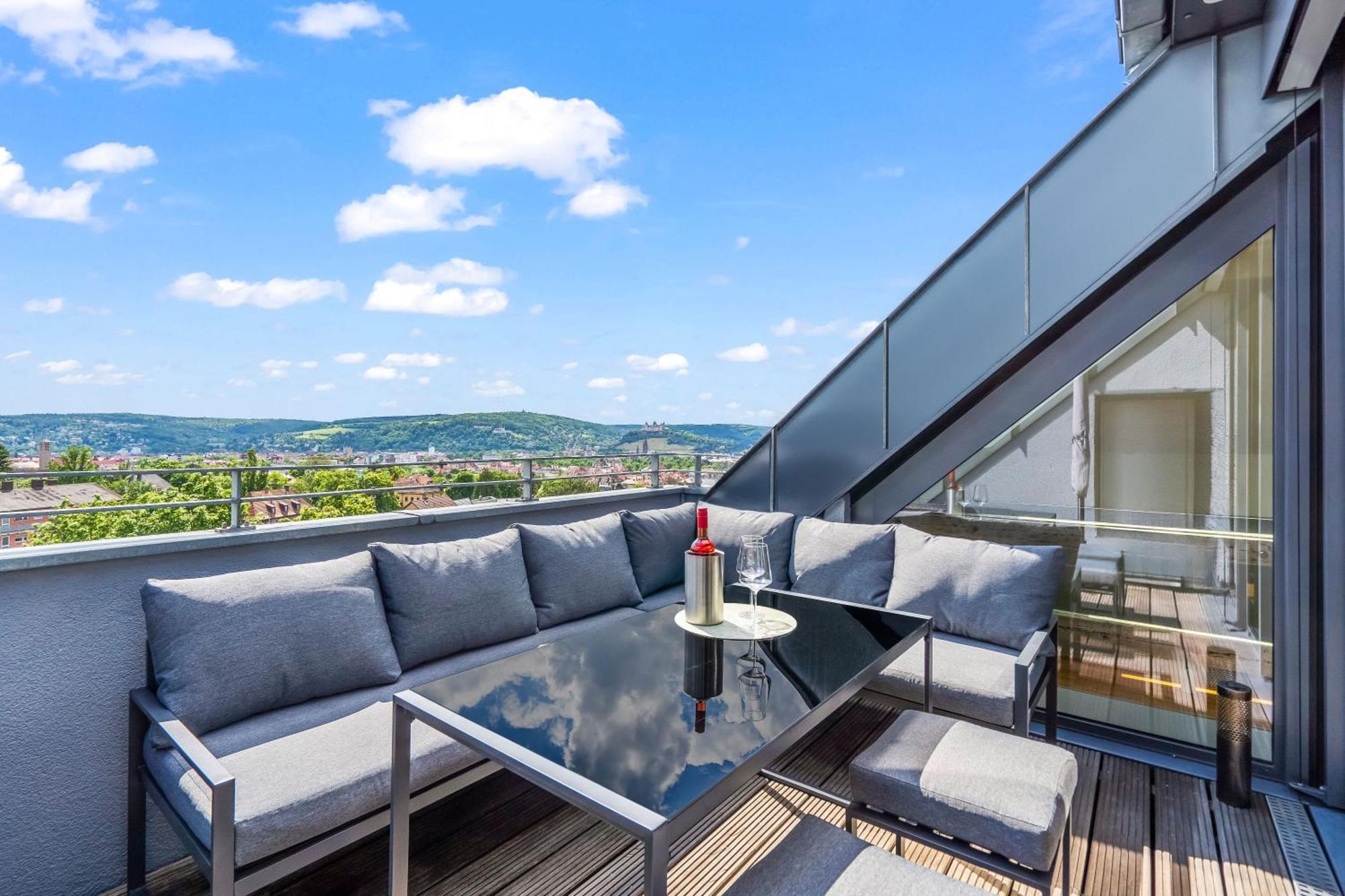Appartement Dnd Design Loft I 170qm I Parken I Balkon I Workstation I Netflix I Kaffee I Waschmaschine I Trockner I Xbox I Ausblick