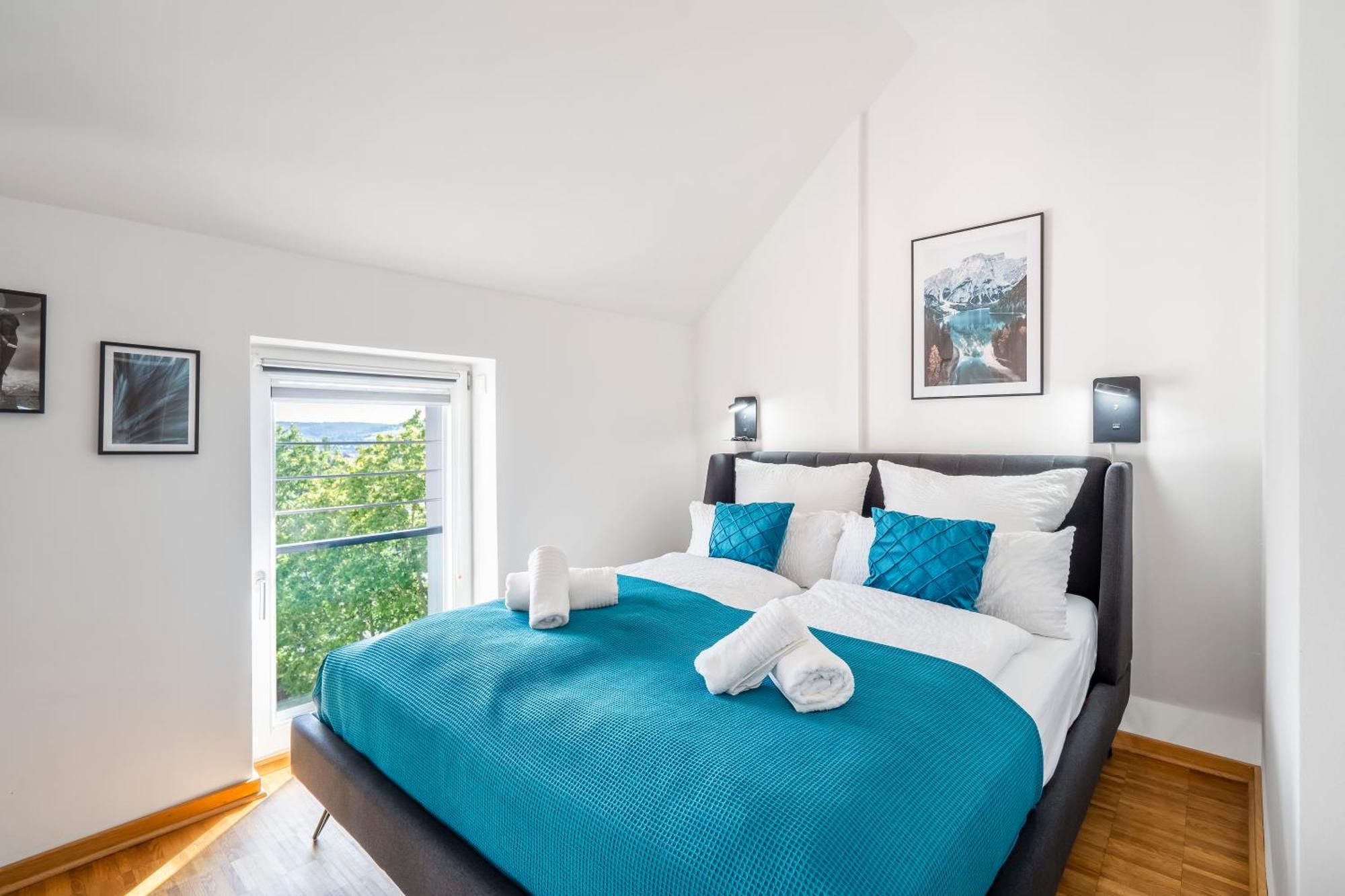 Dnd Design Loft I 170qm I Parken I Balkon I Workstation I Netflix I Kaffee I Waschmaschine I Trockner I Xbox I Ausblick * Wurzburg